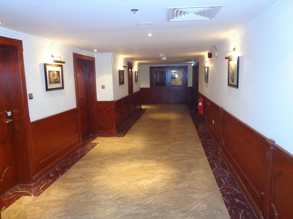 Bahrain Carlton Hotel Manáma Exteriér fotografie